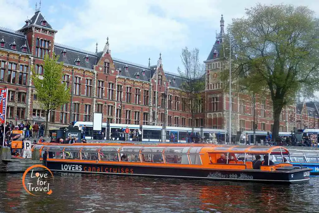 krouaziera sta kanalia - Amsterdam proti fora, ti na deis